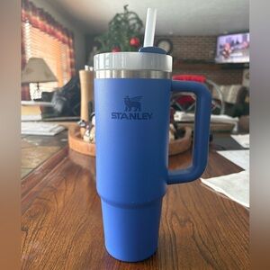 Stanley Blue Travel Mug with Handle